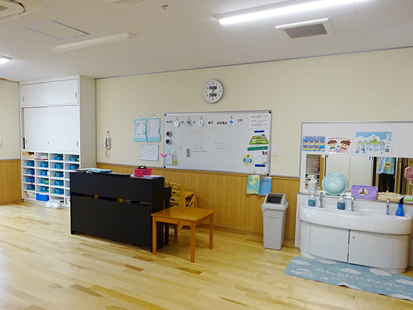 誠心こども園　５歳児　象組　保育室