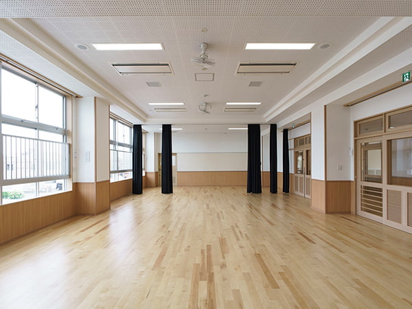 誠心こども園　２階ホール